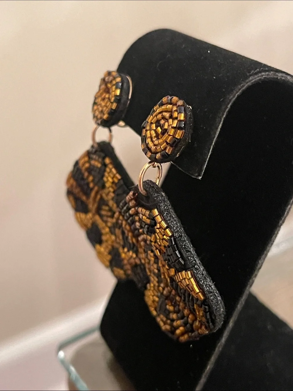 Vintage Style Square Geometric Black & Gold Seed Bead Dangle Clip Earrings